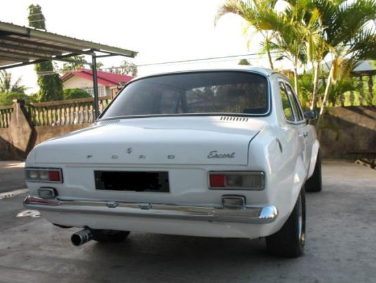 Trinidad's Antique Cars (Lotta pics)